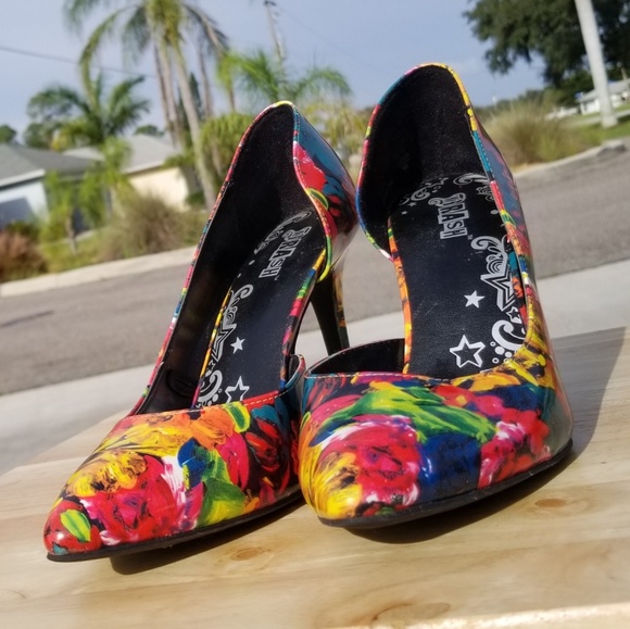 Multicolored flowers heels - Picture 6 of 8